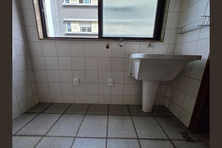 Apartamento para alugar com 100m², 3 quartos e 2 vagas Apartamento para alugar com 100m², 3 quartos e 2 vagasÁrea de Serviço