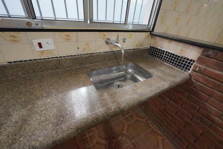 Casa para alugar com 350m², 3 quartos e 9 vagasCozinha