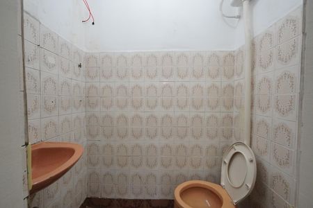 Casa para alugar com 350m², 3 quartos e 9 vagasBanheiro de serviço