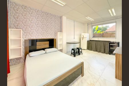 Quarto de casa para alugar com 1 quarto, 30m² em São João do Rio Vermelho, Florianópolis