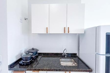 Studio para alugar com 24m², 1 quarto e sem vaga Studio para alugar com 24m², 1 quarto e sem vagaCozinha