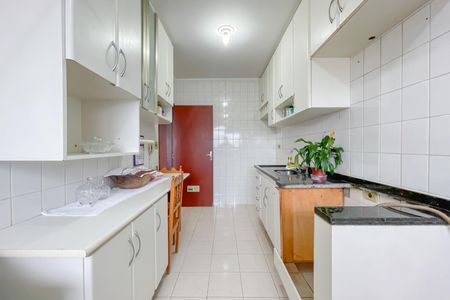 Apartamento à venda com 64m², 2 quartos e 1 vaga Apartamento à venda com 64m², 2 quartos e 1 vagaCozinha e Área de Serviço