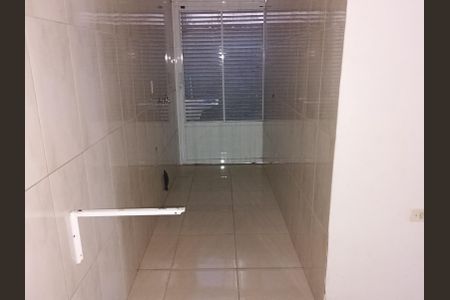 Cozinha de casa para alugar com 2 quartos, 90m² em Vila Edna, Guarujá