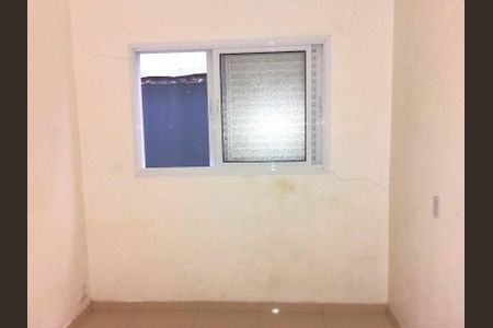 Quarto de casa para alugar com 2 quartos, 90m² em Vila Edna, Guarujá