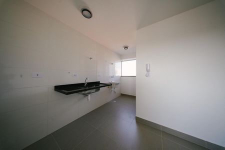 Apartamento para alugar com 30m², 1 quarto e sem vaga Apartamento para alugar com 30m², 1 quarto e sem vagaCozinha e Área de Serviço