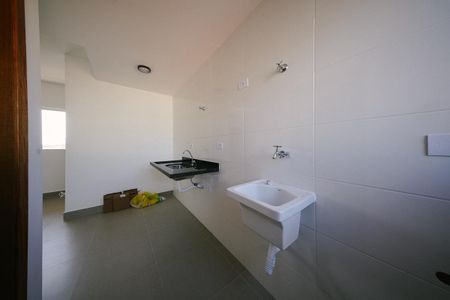 Apartamento para alugar com 30m², 1 quarto e sem vaga Apartamento para alugar com 30m², 1 quarto e sem vagaCozinha e Área de Serviço