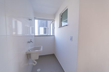 Apartamento para alugar com 33m², 2 quartos e sem vaga Apartamento para alugar com 33m², 2 quartos e sem vagaÁrea de Serviço