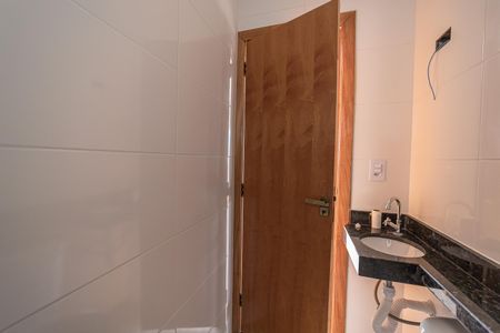 Apartamento para alugar com 33m², 2 quartos e sem vaga Apartamento para alugar com 33m², 2 quartos e sem vagaBanheiro