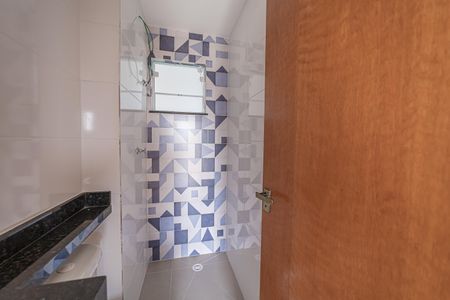 Apartamento para alugar com 33m², 2 quartos e sem vaga Apartamento para alugar com 33m², 2 quartos e sem vagaBanheiro