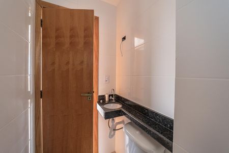 Apartamento para alugar com 33m², 2 quartos e sem vaga Apartamento para alugar com 33m², 2 quartos e sem vagaBanheiro