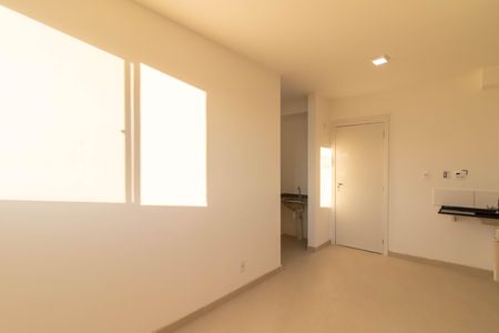 Apartamento para alugar com 35m², 2 quartos e sem vaga Apartamento para alugar com 35m², 2 quartos e sem vagaSala