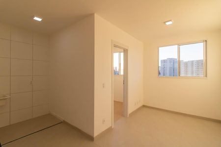 Sala de apartamento para alugar com 2 quartos, 35m² em Centro, Guarulhos