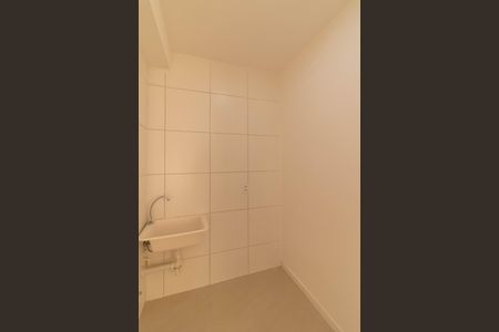 Apartamento para alugar com 35m², 2 quartos e sem vaga Apartamento para alugar com 35m², 2 quartos e sem vagaArea de Serviço