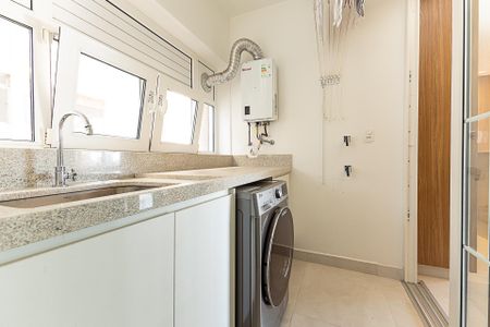 Apartamento à venda com 97m², 2 quartos e 1 vaga Apartamento à venda com 97m², 2 quartos e 1 vagaÁrea de Serviço