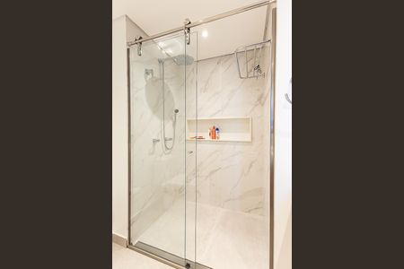 Apartamento à venda com 97m², 2 quartos e 1 vaga Apartamento à venda com 97m², 2 quartos e 1 vagaBanheiro da Suíte 1