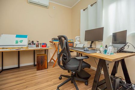Foto 13 de casa à venda com 5 quartos, 223m² em Chácara Inglesa, São Paulo