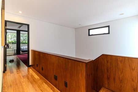 Apartamento à venda com 452m², 3 quartos e 4 vagas Apartamento à venda com 452m², 3 quartos e 4 vagasCorredor