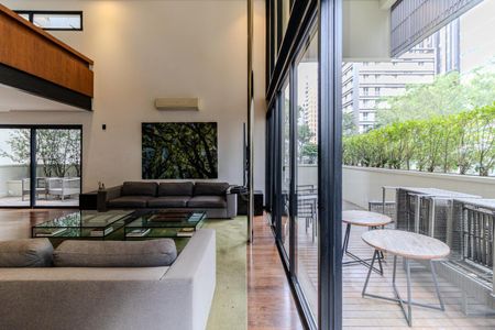Apartamento à venda com 452m², 3 quartos e 4 vagas Apartamento à venda com 452m², 3 quartos e 4 vagasSala