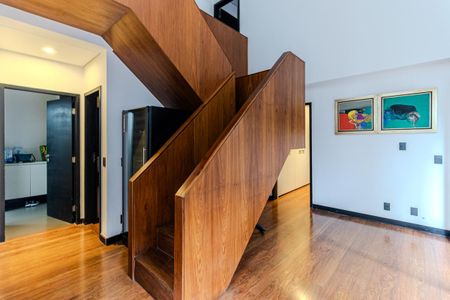 Apartamento à venda com 452m², 3 quartos e 4 vagas Apartamento à venda com 452m², 3 quartos e 4 vagasCorredor