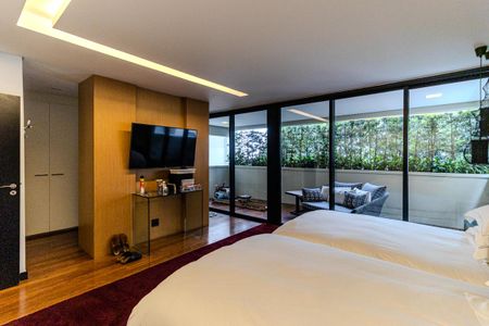 Apartamento à venda com 452m², 3 quartos e 4 vagas Apartamento à venda com 452m², 3 quartos e 4 vagasSuíte 3