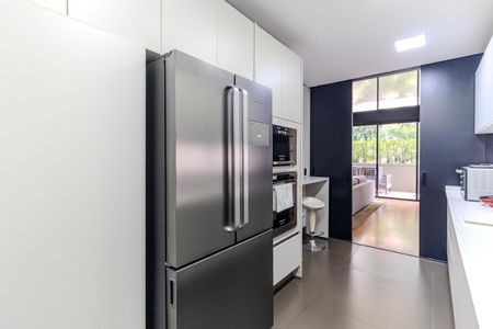 Apartamento à venda com 452m², 3 quartos e 4 vagas Apartamento à venda com 452m², 3 quartos e 4 vagasCozinha