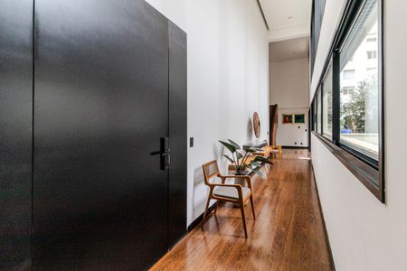 Apartamento à venda com 452m², 3 quartos e 4 vagas Apartamento à venda com 452m², 3 quartos e 4 vagasEntrada Social