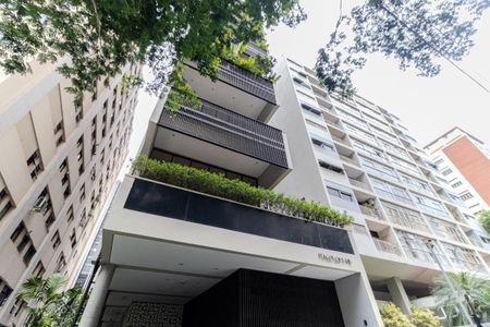 Apartamento à venda com 452m², 3 quartos e 4 vagas Apartamento à venda com 452m², 3 quartos e 4 vagasFachada