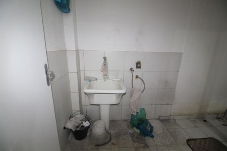 Casa de condomínio à venda com 100m², 2 quartos e 1 vagaÁrea de Serviço