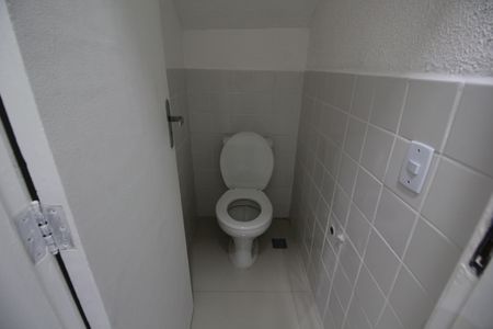 Casa de condomínio à venda com 100m², 2 quartos e 1 vagaLavabo