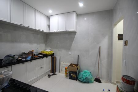 Casa de condomínio à venda com 100m², 2 quartos e 1 vagaCozinha