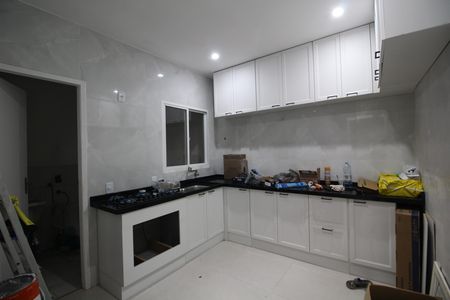 Casa de condomínio à venda com 100m², 2 quartos e 1 vagaCozinha