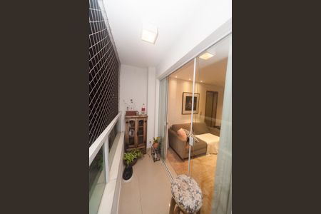 Apartamento à venda com 69m², 2 quartos e 1 vaga Apartamento à venda com 69m², 2 quartos e 1 vagaVaranda da Sala