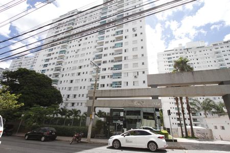 Apartamento à venda com 69m², 2 quartos e 1 vaga Apartamento à venda com 69m², 2 quartos e 1 vagaFachada