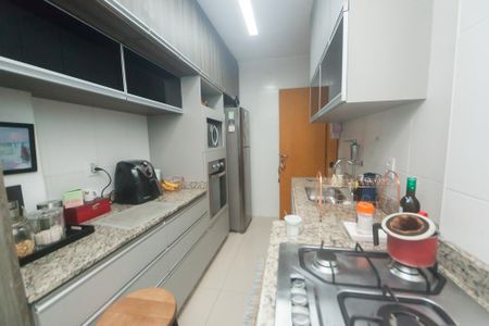 Apartamento à venda com 69m², 2 quartos e 1 vaga Apartamento à venda com 69m², 2 quartos e 1 vagaCozinha