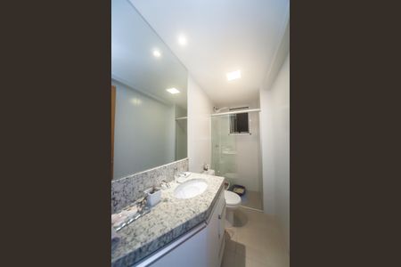 Apartamento à venda com 69m², 2 quartos e 1 vaga Apartamento à venda com 69m², 2 quartos e 1 vagaBanheiro Social