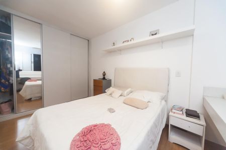 Apartamento à venda com 69m², 2 quartos e 1 vaga Apartamento à venda com 69m², 2 quartos e 1 vagasuite