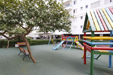 Apartamento à venda com 69m², 2 quartos e 1 vaga Apartamento à venda com 69m², 2 quartos e 1 vagaÁrea comum - Playground