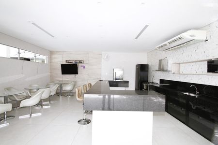 Apartamento à venda com 69m², 2 quartos e 1 vaga Apartamento à venda com 69m², 2 quartos e 1 vagaÁrea comum - Salão de festas