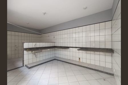 Casa para alugar com 420m², 4 quartos e 4 vagas