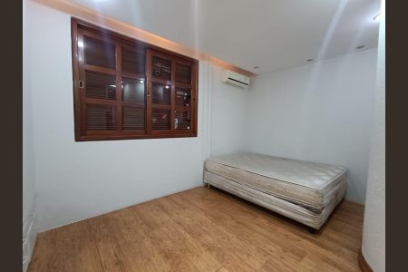 Casa para alugar com 420m², 4 quartos e 4 vagas