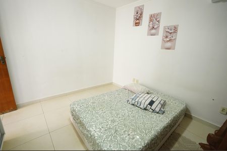 Casa de condomínio para alugar com 55m², 2 quartos e 1 vaga
