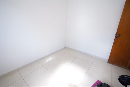 Casa de condomínio para alugar com 55m², 2 quartos e 1 vaga