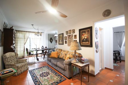 Apartamento à venda com 80m², 2 quartos e 1 vaga Apartamento à venda com 80m², 2 quartos e 1 vagaSala