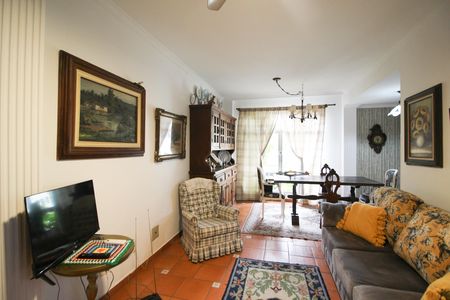 Apartamento à venda com 80m², 2 quartos e 1 vaga Apartamento à venda com 80m², 2 quartos e 1 vagaSala
