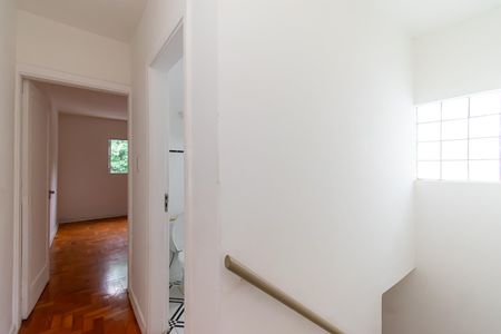 Casa para alugar com 120m², 3 quartos e 2 vagasCorredor