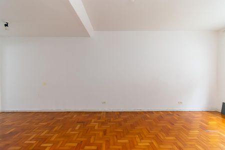 Casa para alugar com 120m², 3 quartos e 2 vagasSala