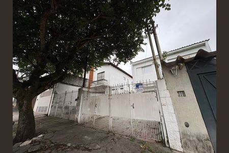 Casa para alugar com 120m², 3 quartos e 2 vagasFachada