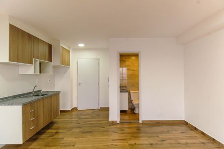 Studio para alugar com 27m², 1 quarto e sem vaga Studio para alugar com 27m², 1 quarto e sem vagaSala/Quarto
