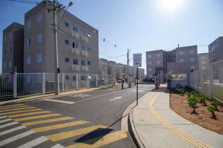 Apartamento para alugar com 43m², 2 quartos e 1 vaga Apartamento para alugar com 43m², 2 quartos e 1 vagaFachada