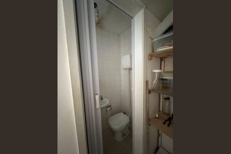 Apartamento à venda com 66m², 2 quartos e 1 vaga Apartamento à venda com 66m², 2 quartos e 1 vagaBanheiro